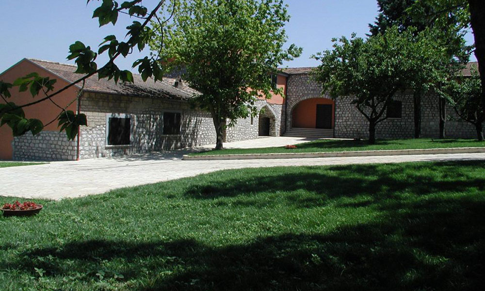 La Rivolta farm in Torrecuso