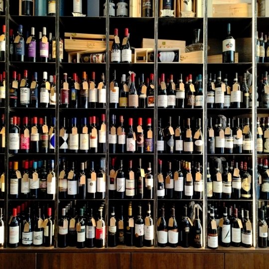 wine shop in florence