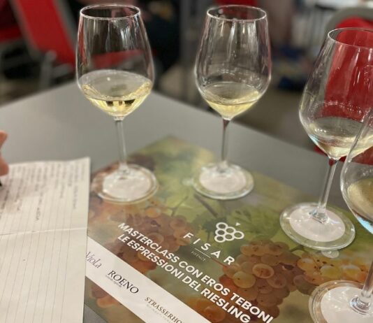 Fisar Firenze inaugura la stagione di eventi con la masterclass “Le espressioni del Riesling”