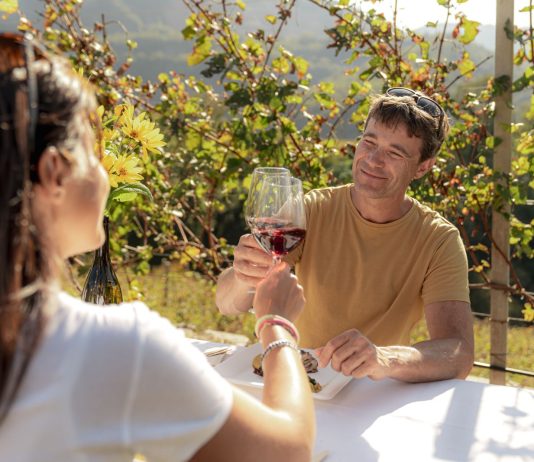 Dolo-Vini-Miti 2024: Vini e Tradizioni tra le Dolomiti