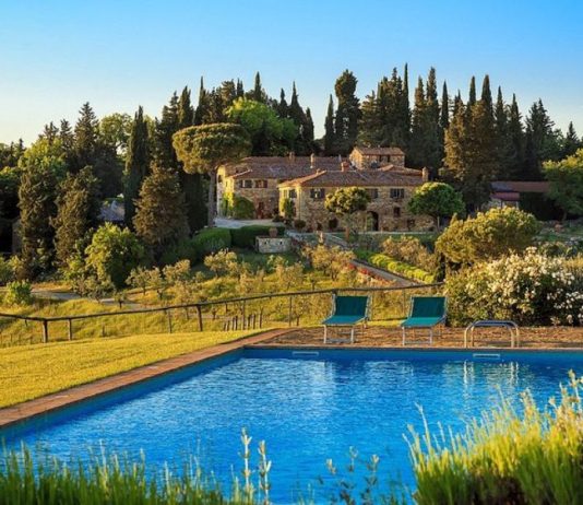 Top 12 Wine Resort in Chianti